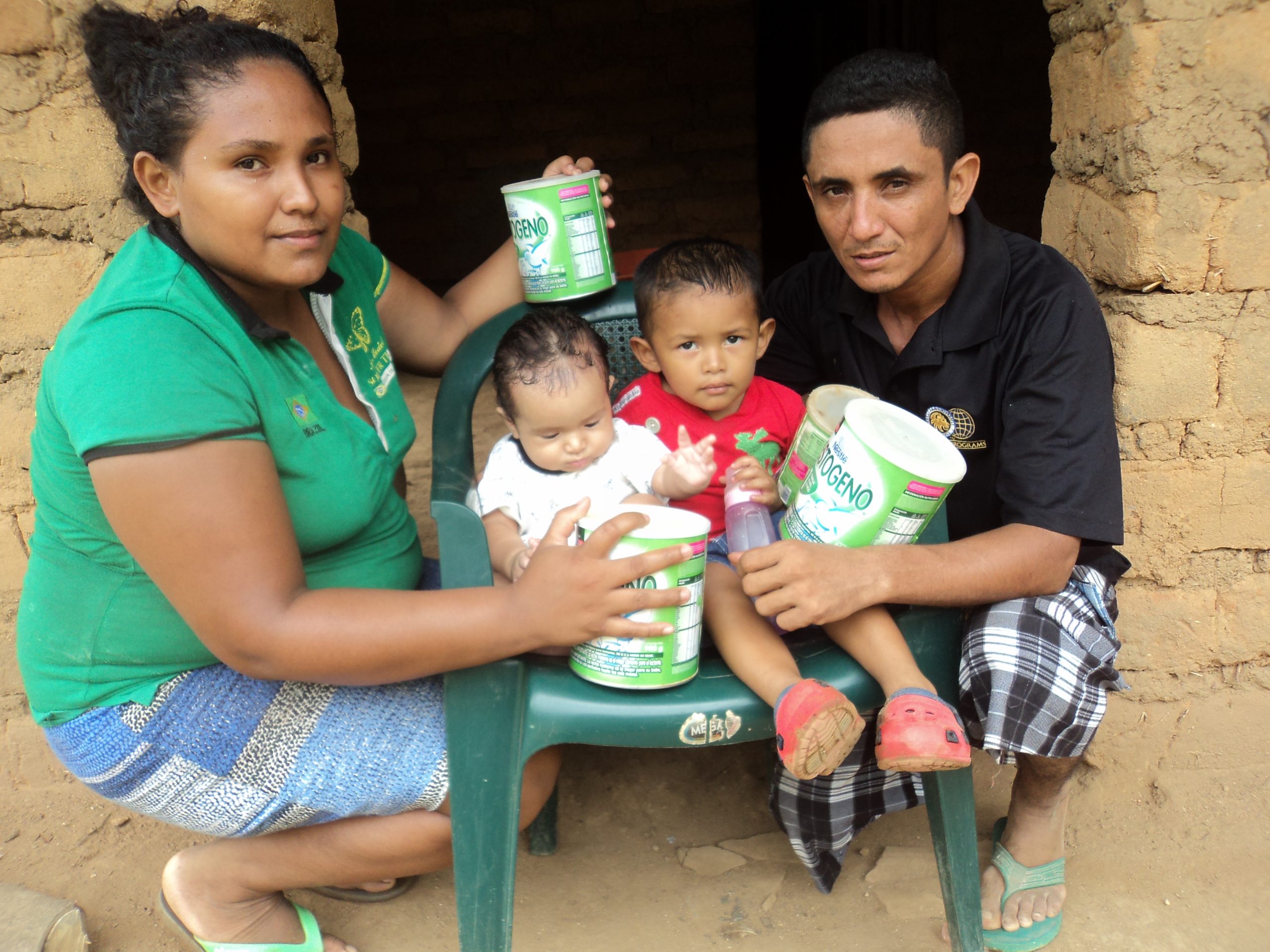 Nicaragua_Family-Needing-Milk-1